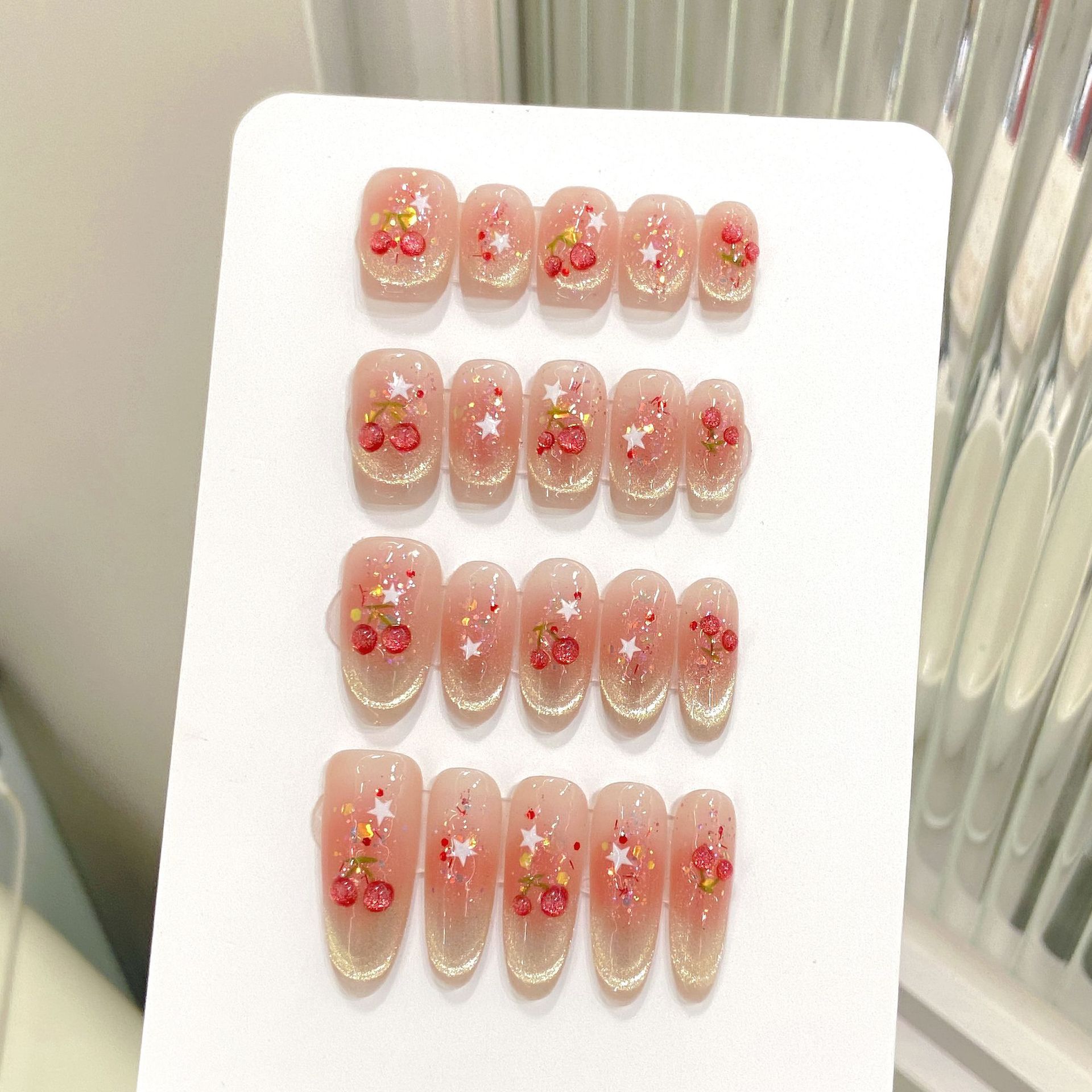 Resin Art Glitter - 10szt Sweet Cherry Press On Nails