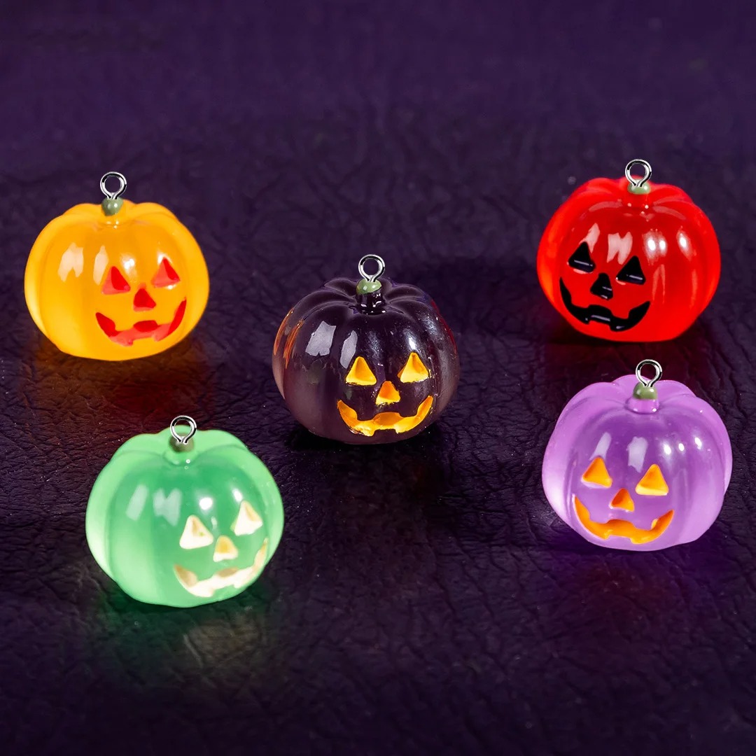 Resin Art Light - 5 szt. uroczych świecących w ciemności