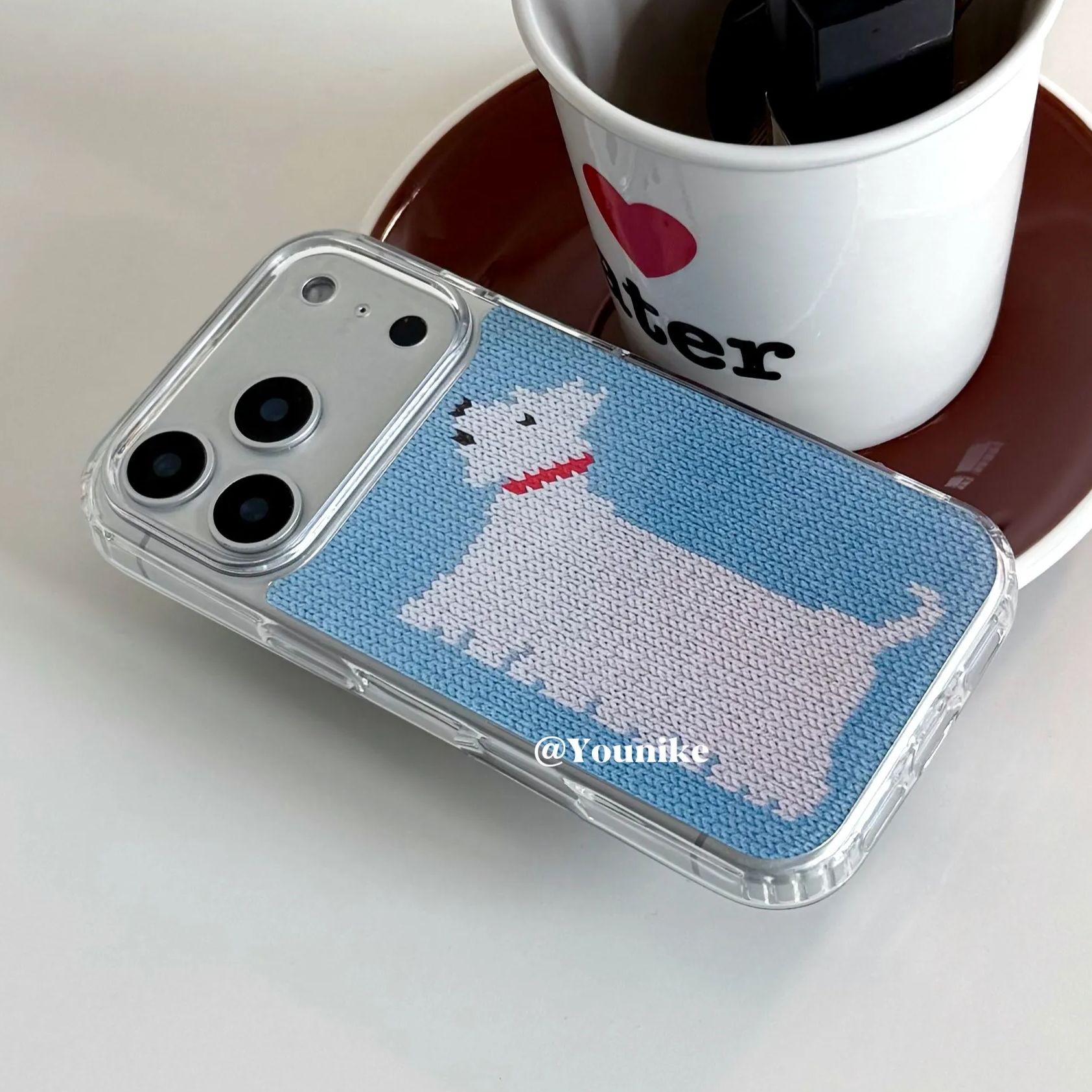 Koreański dziergany pokrowiec  – Resin Art Phone Case recenzja i cena