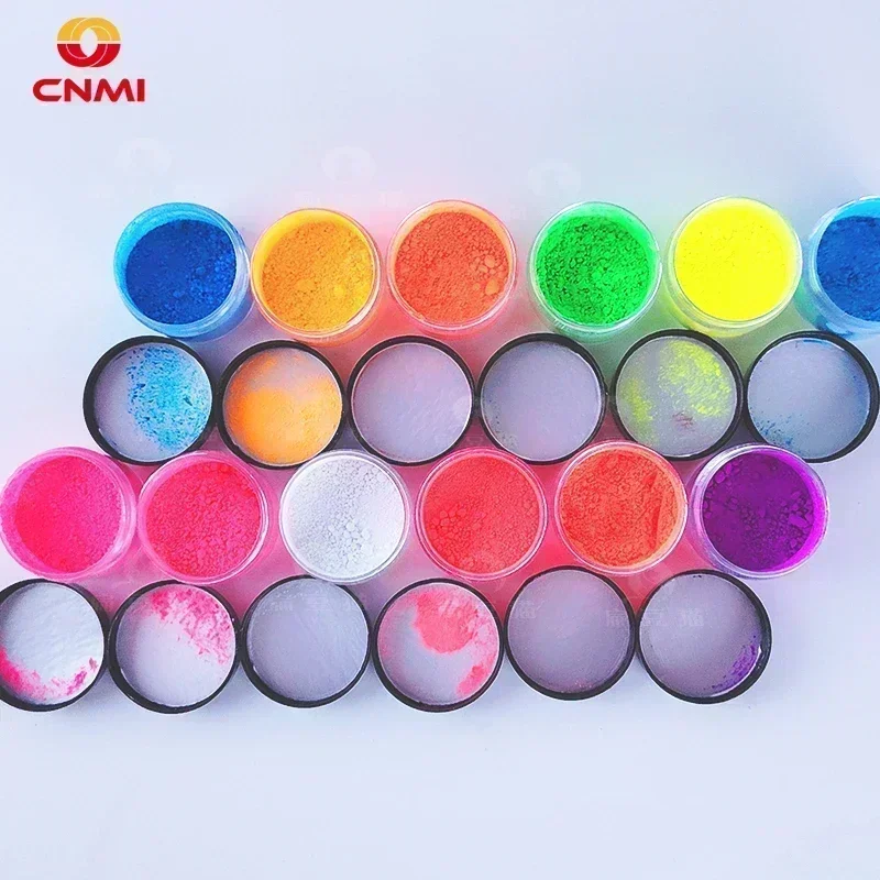 12 słoików 5g Fluorenscence Mi – Glitter Powder Resin recenzja i cena
